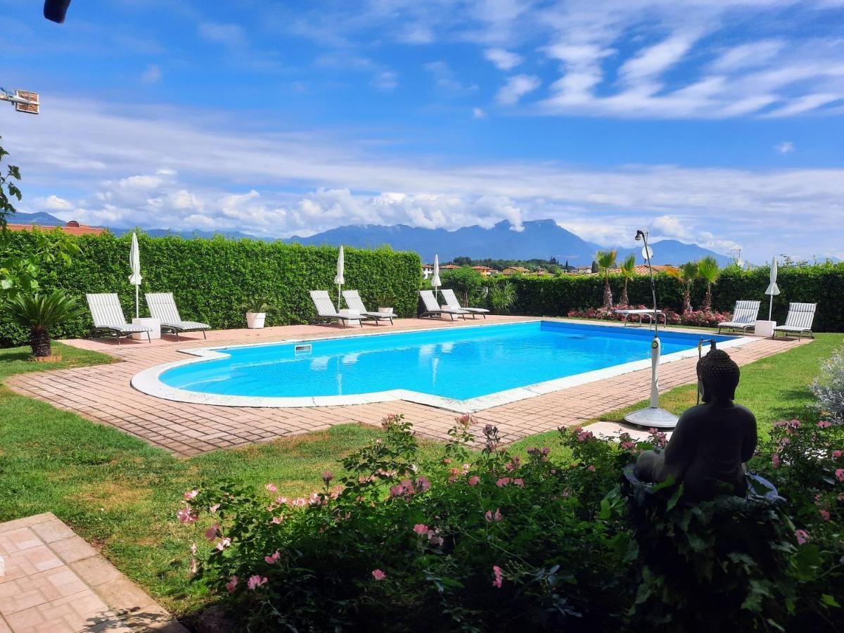 B&B Villa Fiorini Moniga del Garda Exterior foto